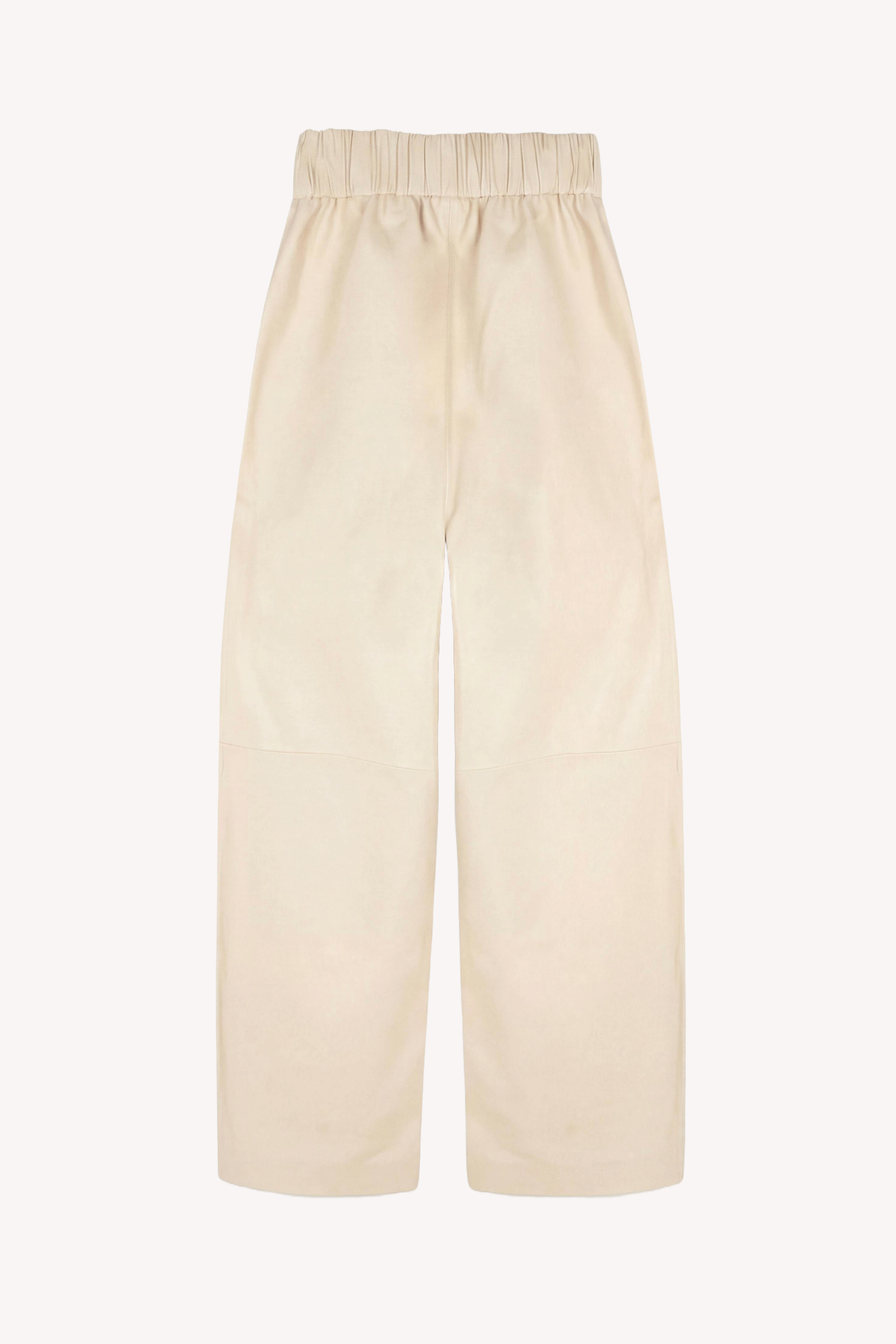 Oak trousers