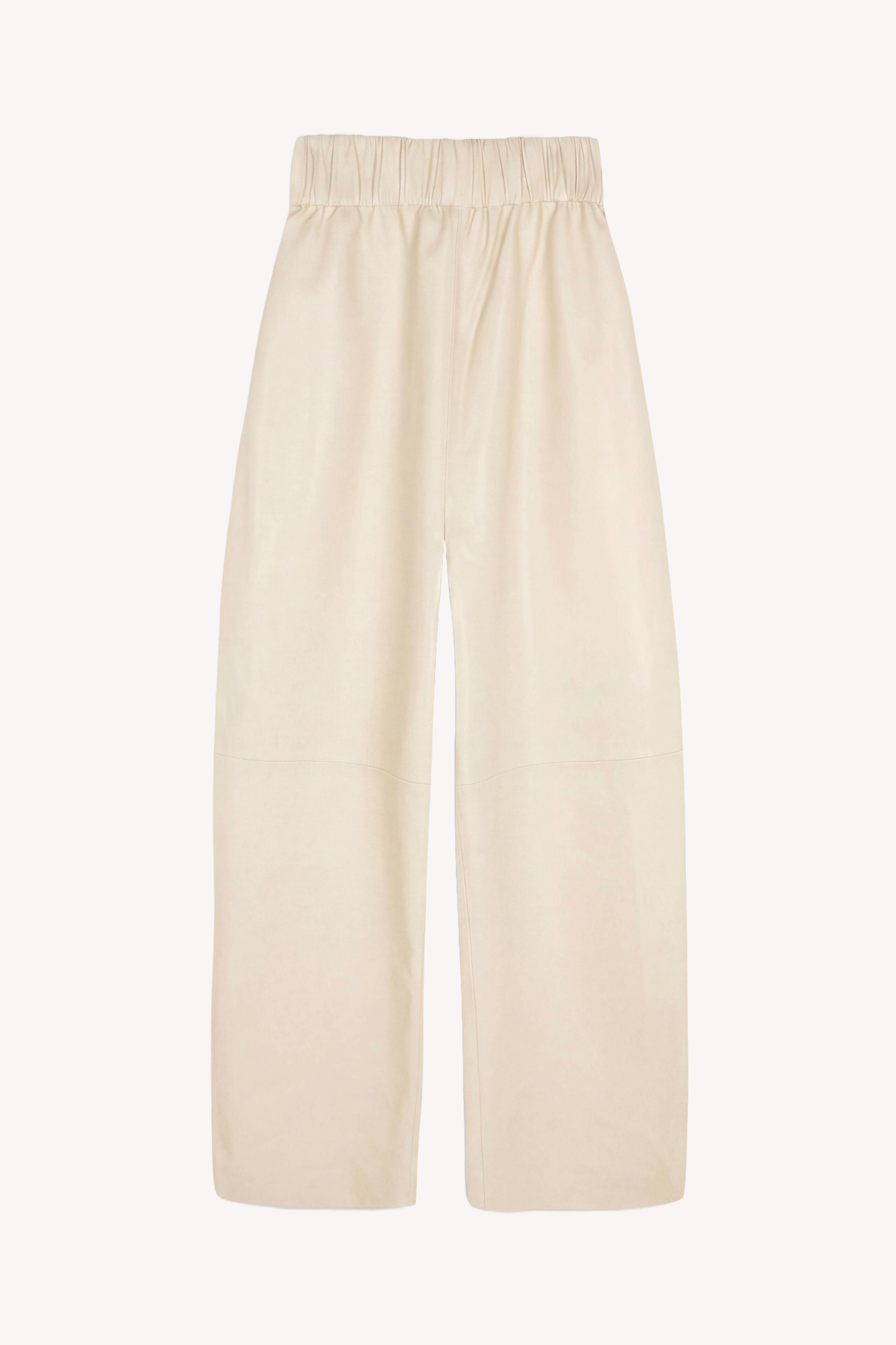 Oak trousers